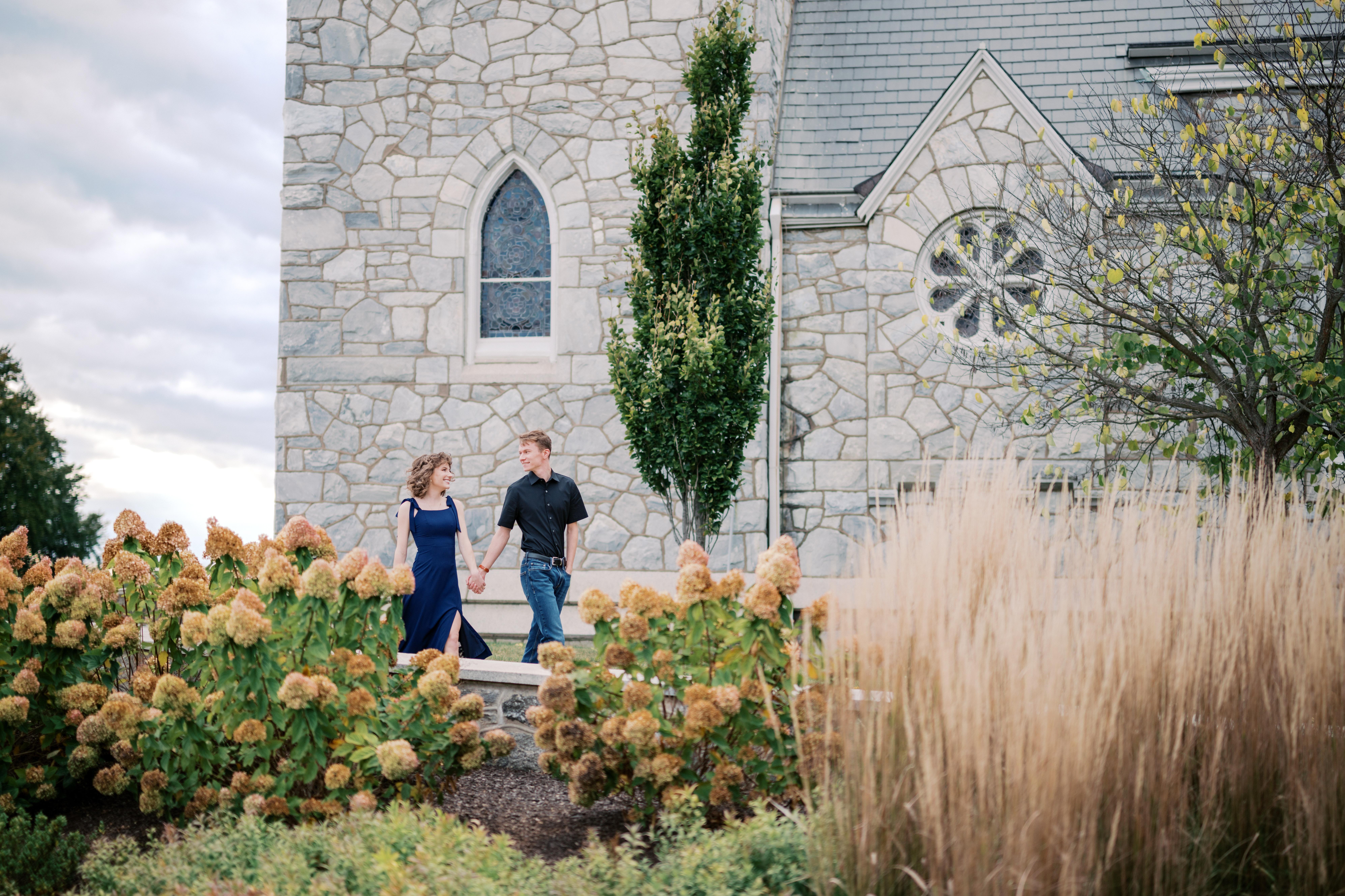 The Wedding Website of Annelise Laughlin and Jonathan Maino