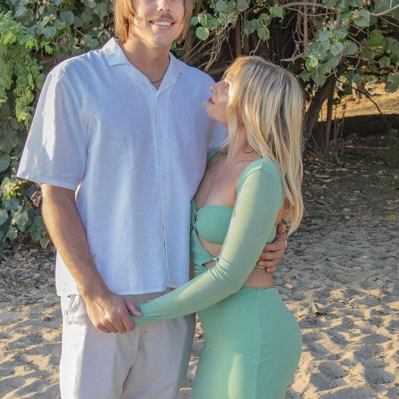 what happens when you're 6'3 and your head gets cut out of the photos