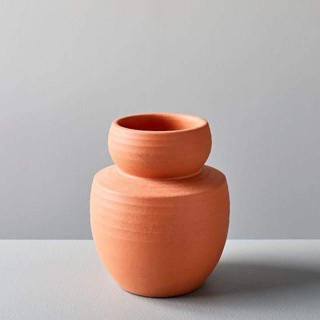 Rounded Terracotta Vases