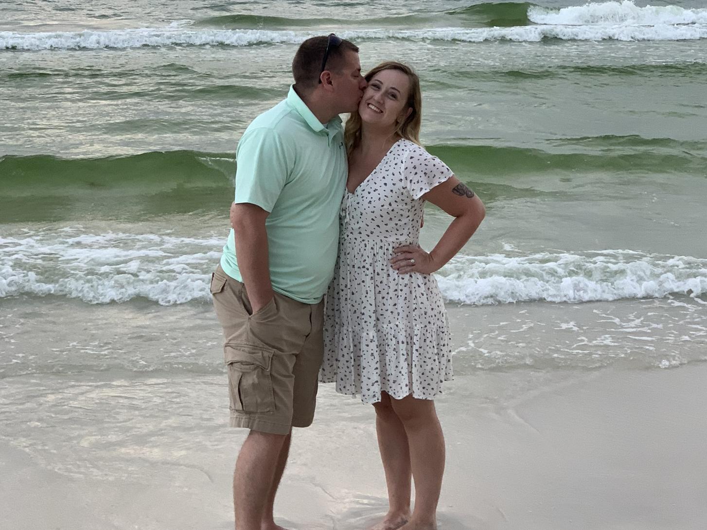 The Wedding Website of Lindsey Wright and Justin Harris