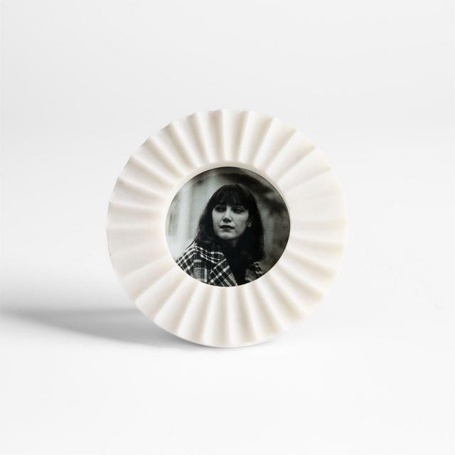 Fluted White Marble 3" Round Picture Frame