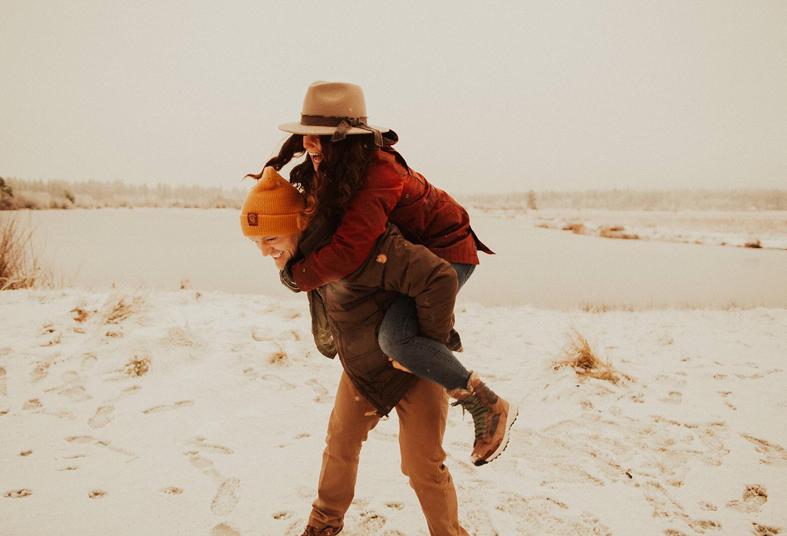 The Wedding Website of Emily Holdsworth and Steven Saunders