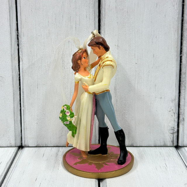 Disney Tangled Rapunzel & Flynn Wedding Holiday Christmas Sketchbook Ornament
