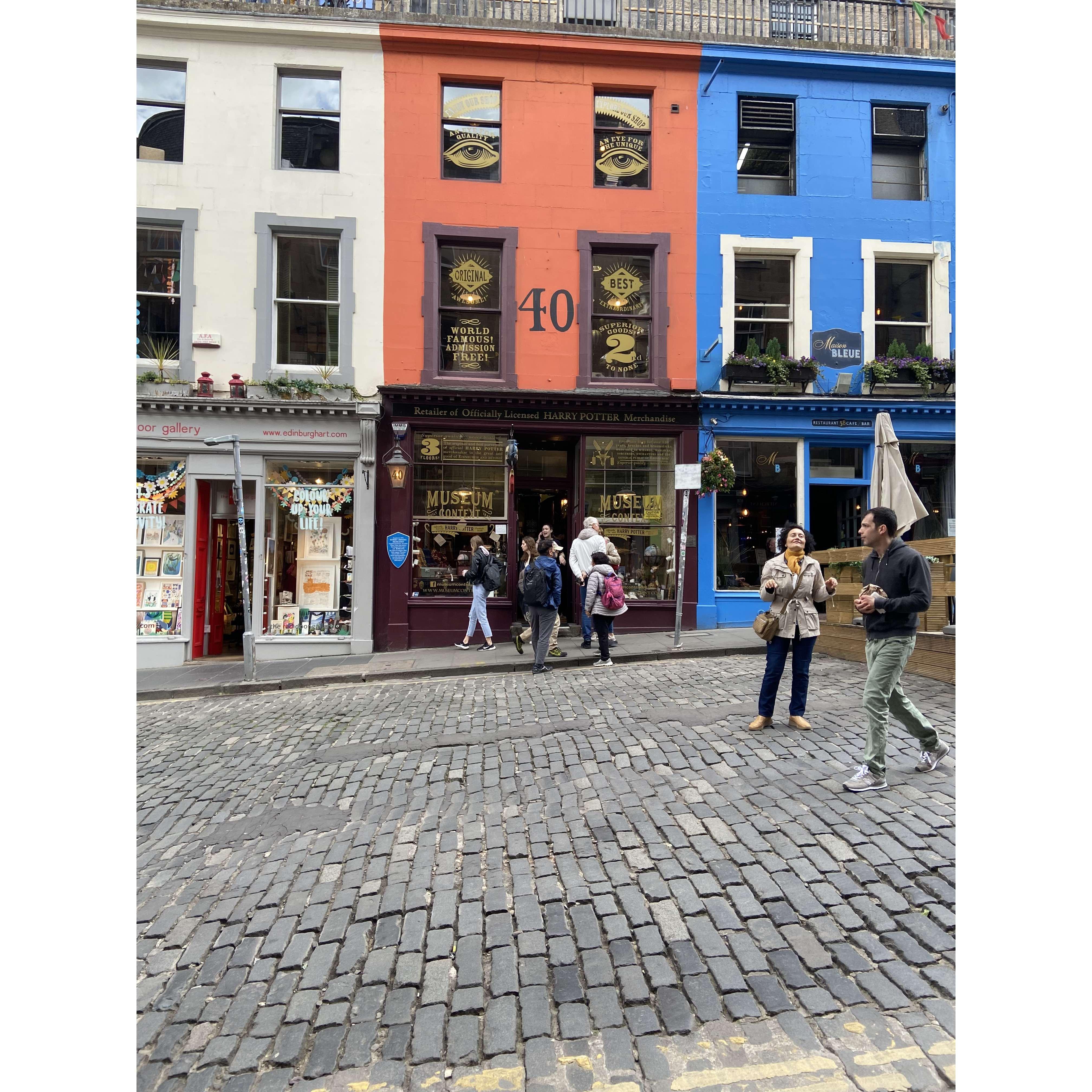 One of my favorite stores was a Harry Potter store.. ya ya I know. 