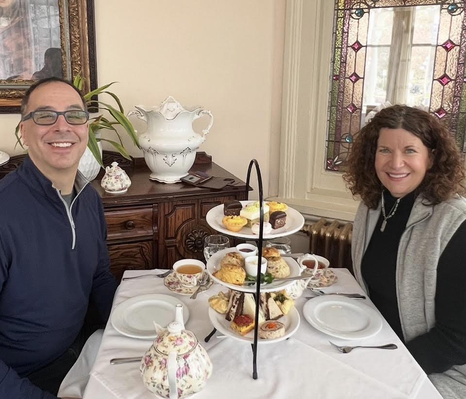 The Wedding Website of Leslie Mickel and Paul Benezra