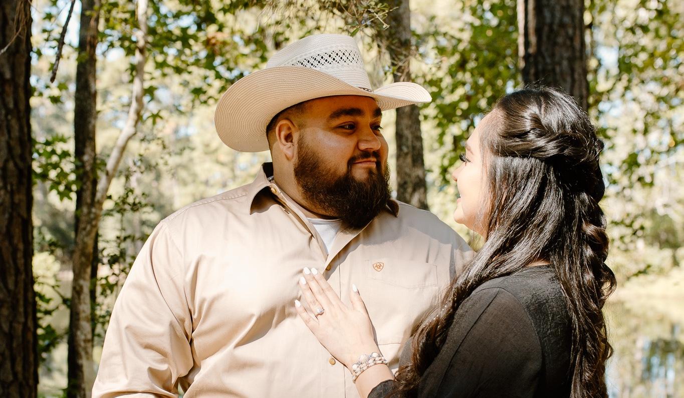 The Wedding Website of Nevia Martinez and Ramon Ramos