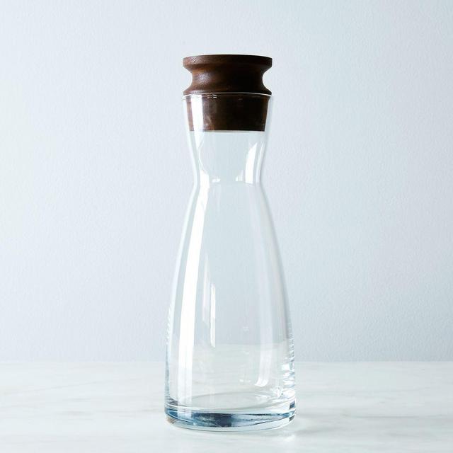 1/2 Liter Carafe with Walnut Stopper