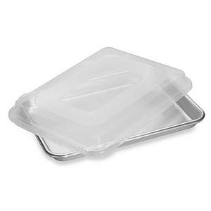 Nordic Ware® Quarter Sheet Pan with Lid