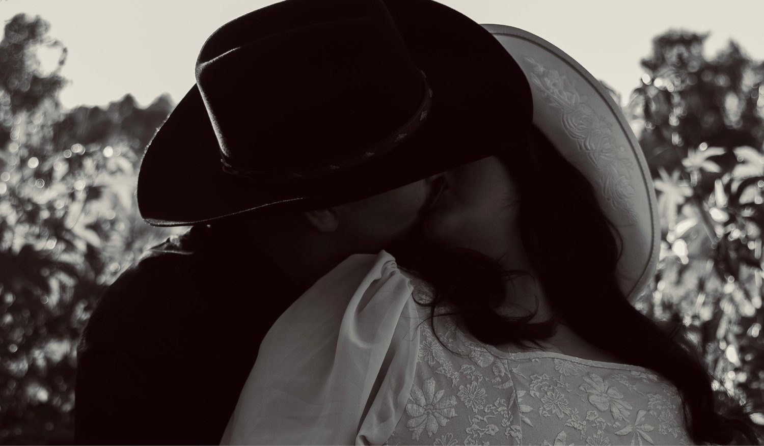 The Wedding Website of Olivia Luna and Anthony Araujo
