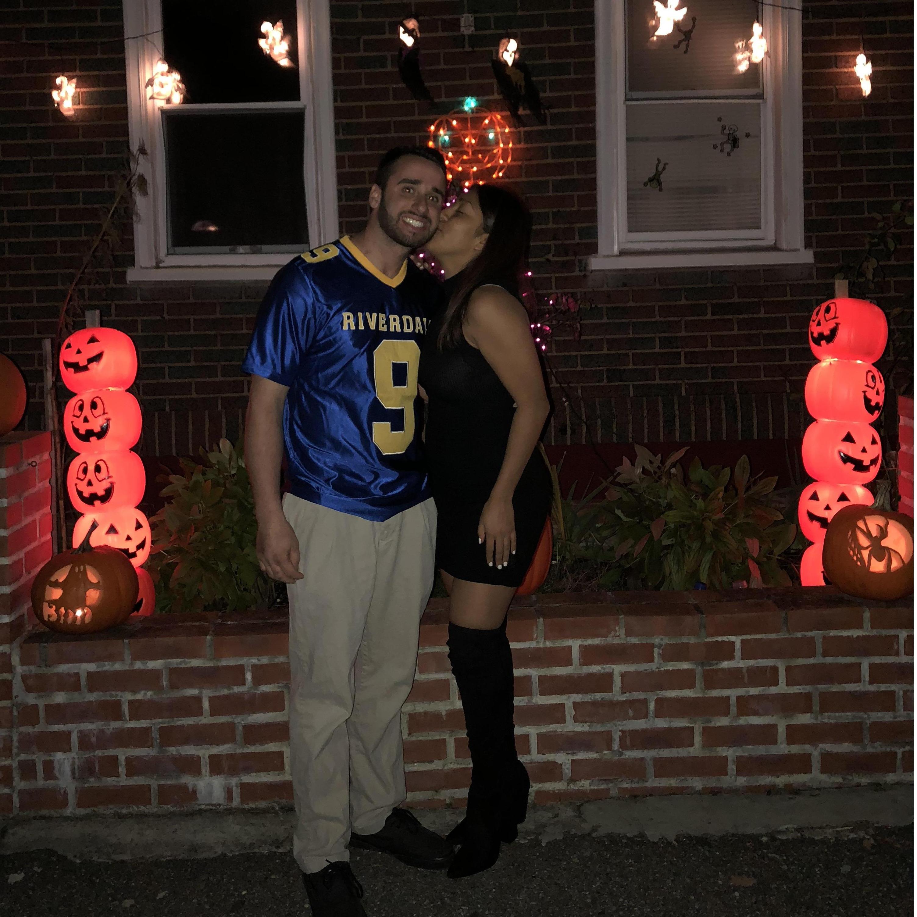 October 31st, 2018.Our first Halloween... Devin's first meeting with Jasmin's family!