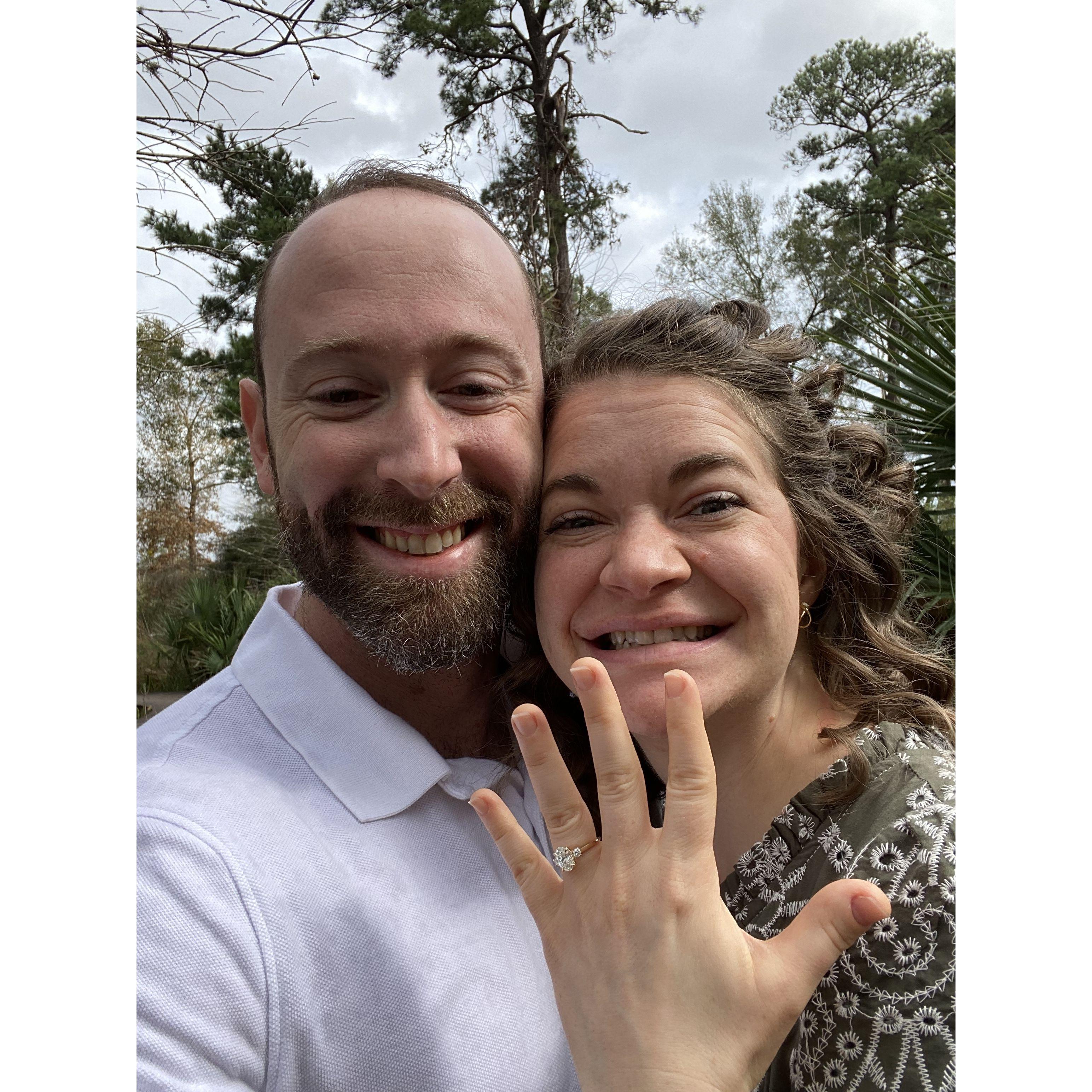 We're engaged!!