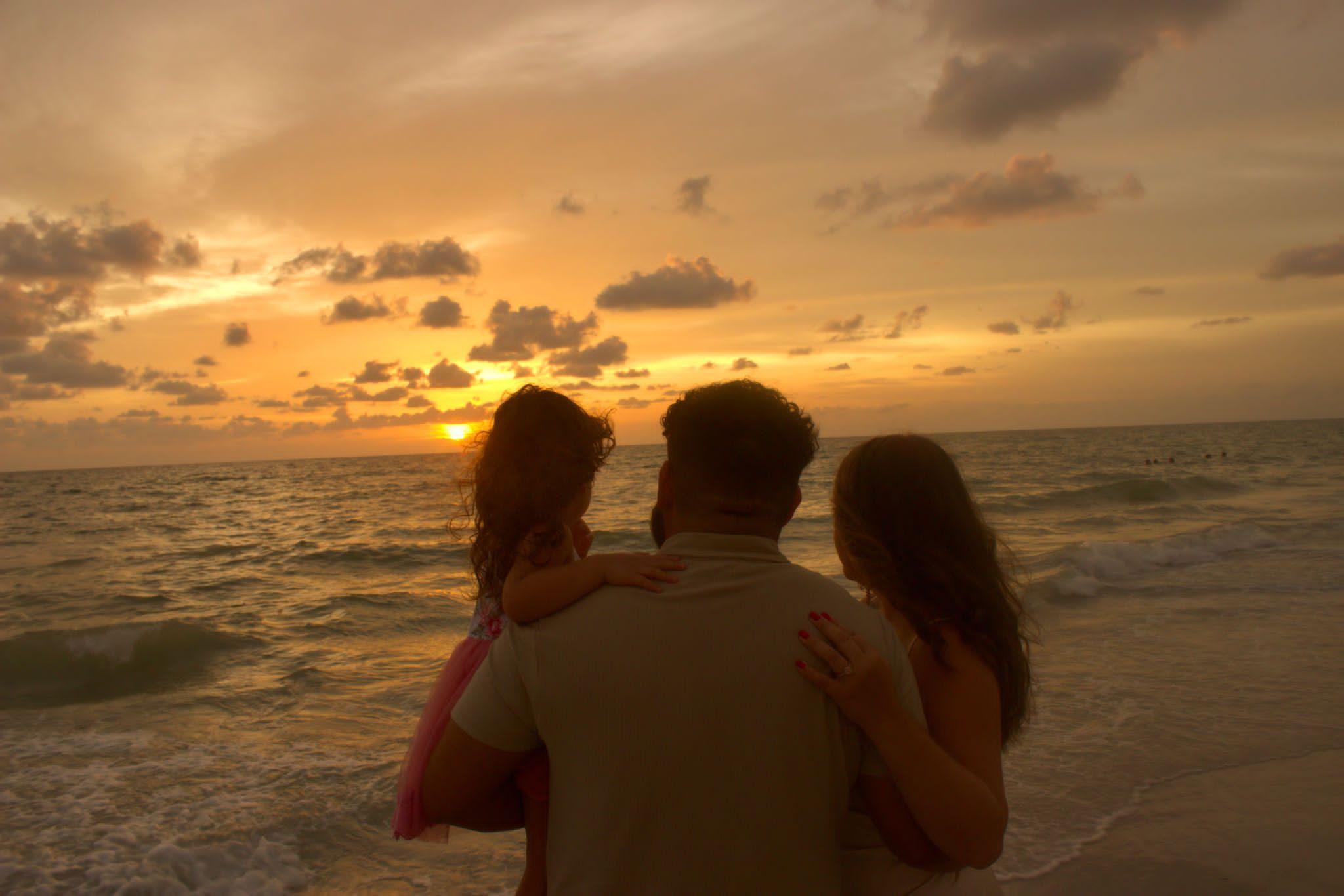 The Wedding Website of Alexandra Ramos Aguirre and Christopher Alvarado