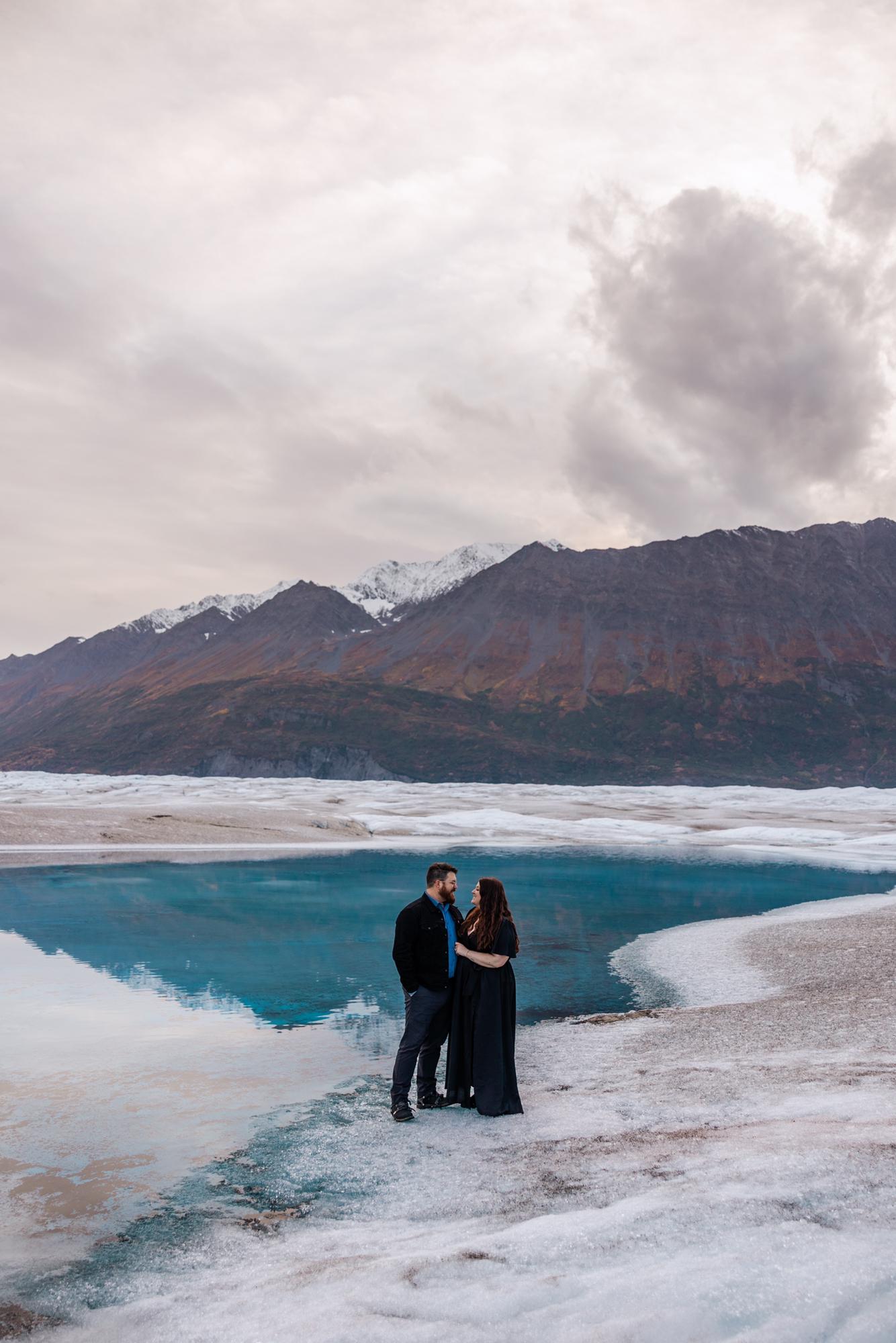 Engagement photos in Alaska