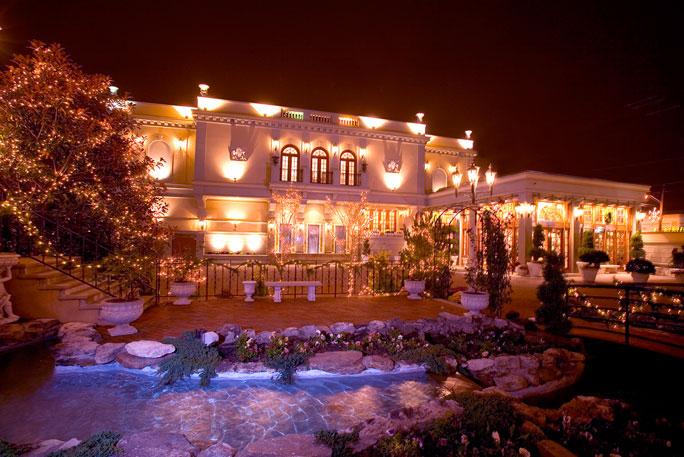 The Wedding Website of Chryssanthe Littos and Keith Gasho