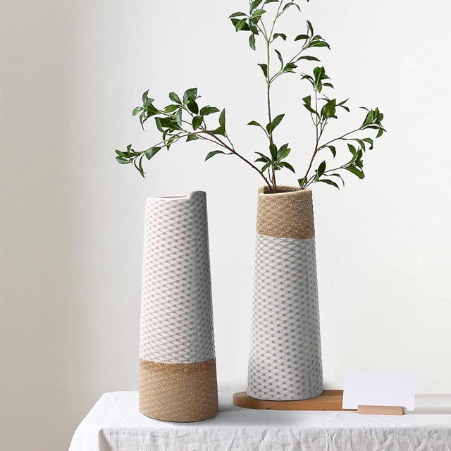 LIZOFER Ceramic Vase Set of 2 for Living Room Bedroom 7.2'' and 6.3'' Small Fake Flower Plant Vases for Home Decor Office Centerpieces Fireplace Retro Rustic Farmhouse Vintage Classic Gift
