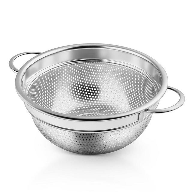P&P CHEF Colander Strainer Stainless Steel 3 Quart, Metal Micro-Perforated Colander for Kitchen Food, Ideal for Rinsing Washing Draining, Dishwasher Safe, Shiny Silver