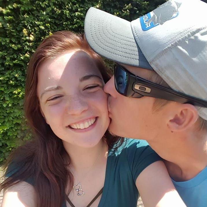 Smooches abroad in Europe! June 2017!