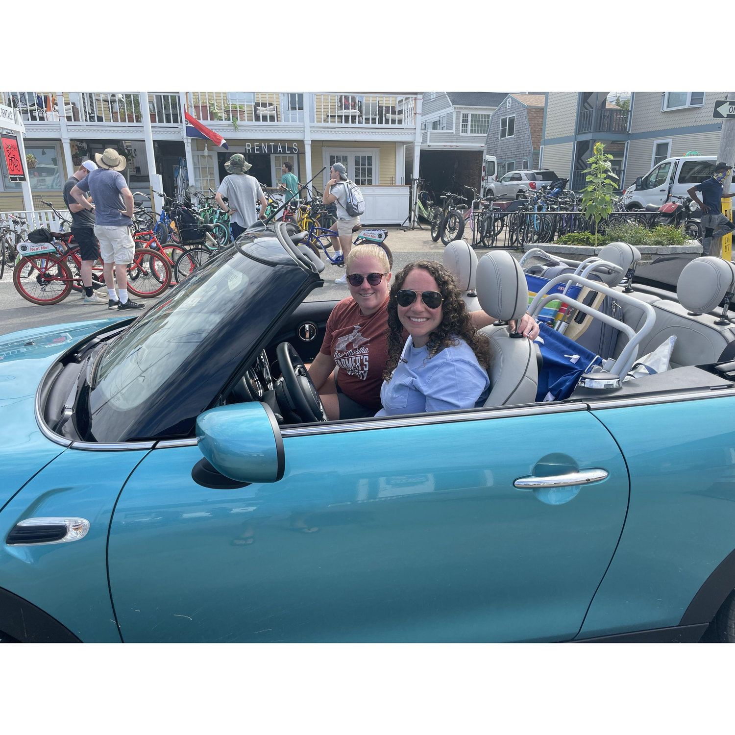 August 2021 - back in the Vineyard with our rented Mini Cooper convertible