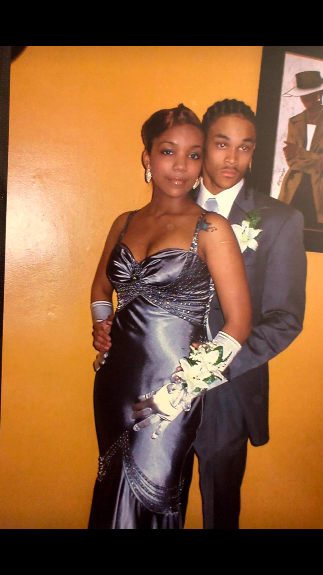 Our senior prom  (2008)
