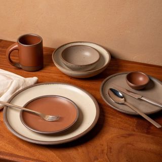 You Are All Set 7-Piece Assorted Dinnerware Place Setting, Service for 1