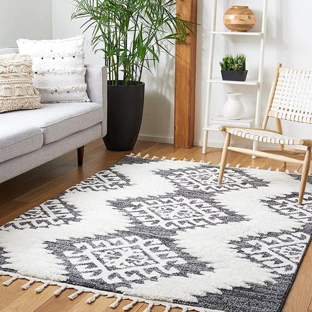 SAFAVIEH Moroccan Tassel Shag Collection 5'3" x 7'6" Dark Grey/Ivory MTS652H Boho Non-Shedding 2-inch Thick Living Room Dining Bedroom Area Rug