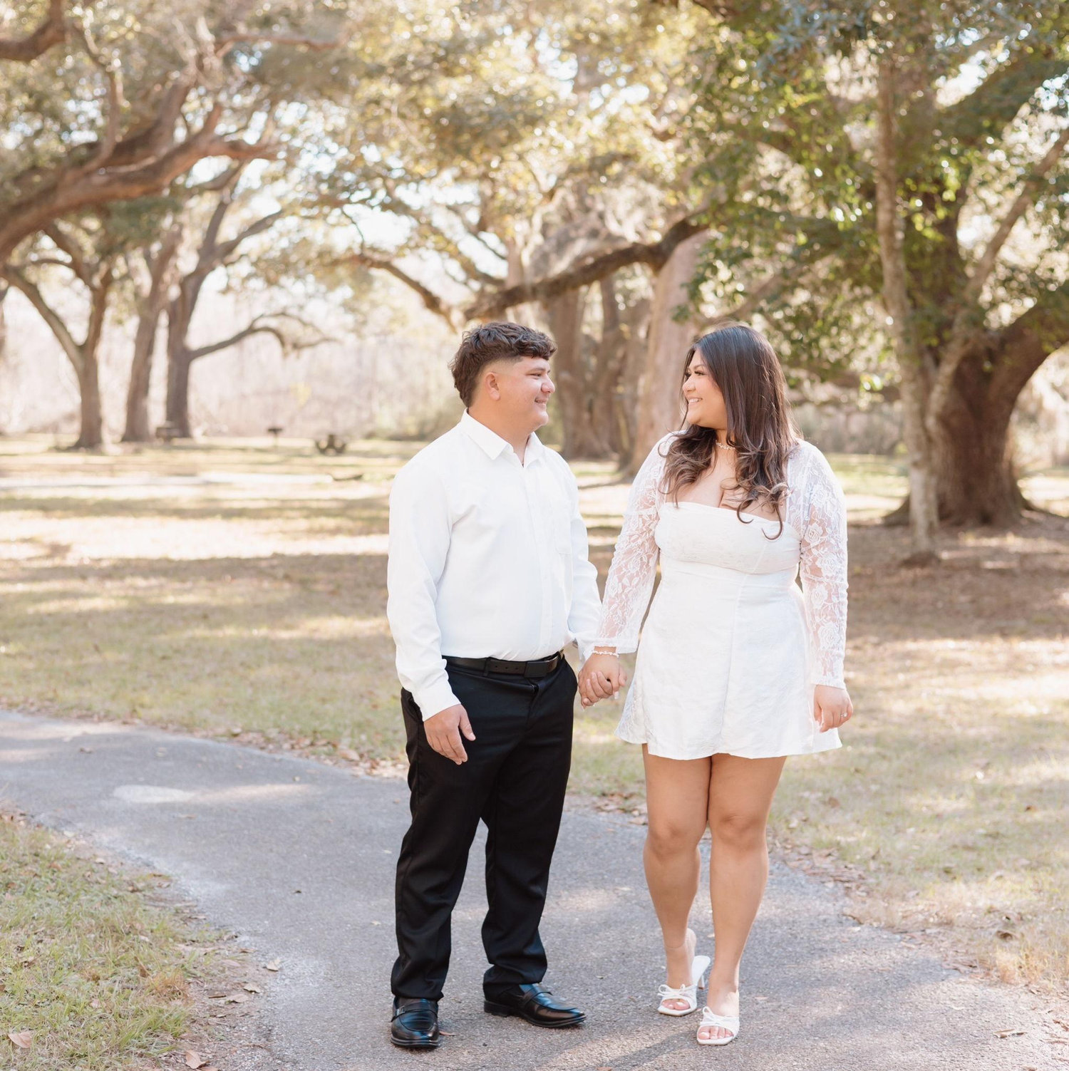 The Wedding Website of Regina Rocha and Cristian Cruz