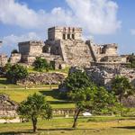 Visit The Tulum Ruins (Archeological Site) / Visita Las Ruinas de Tulum (Sitio Arqueológico)