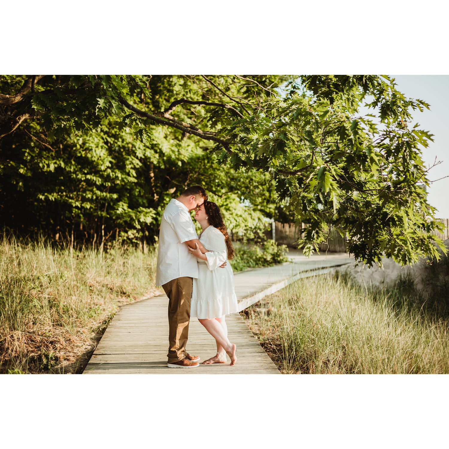 Engagement pictures by Lynzee Harrison Photography