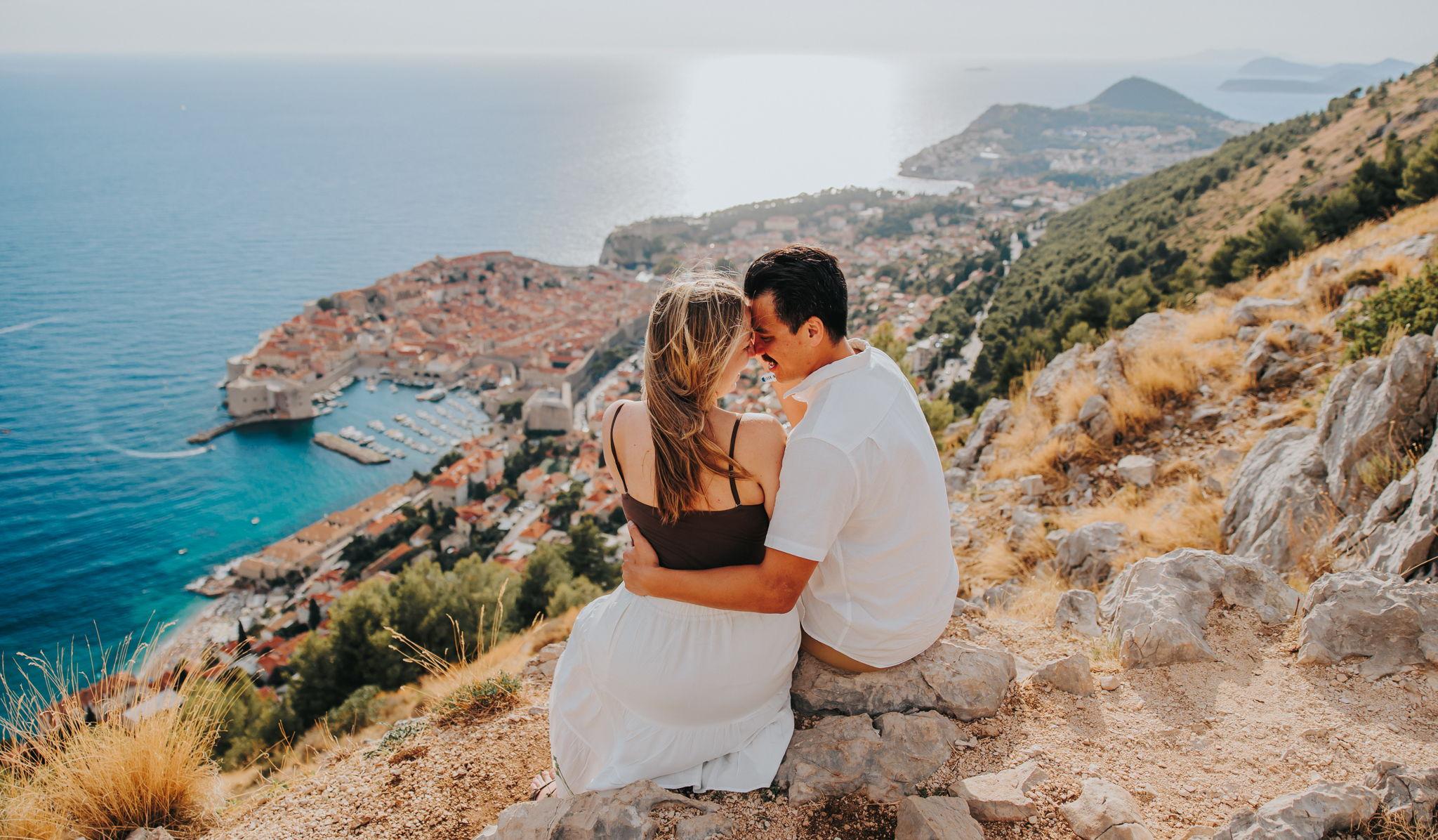 Fiona Gouthro and Ravin Lee's Wedding Website