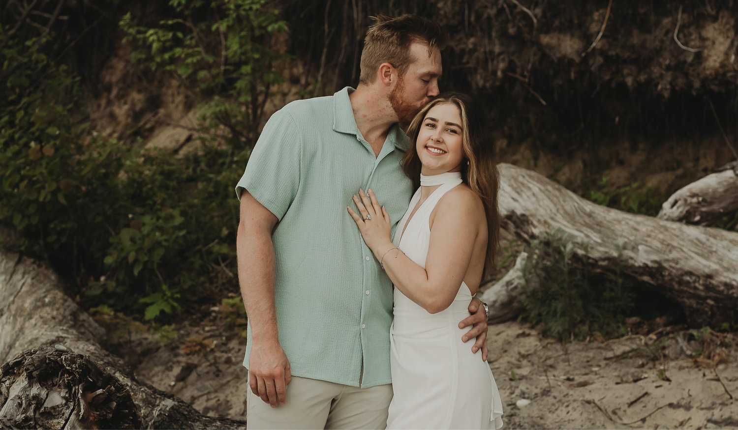The Wedding Website of Aurelia Goodman and Tyler Phillips