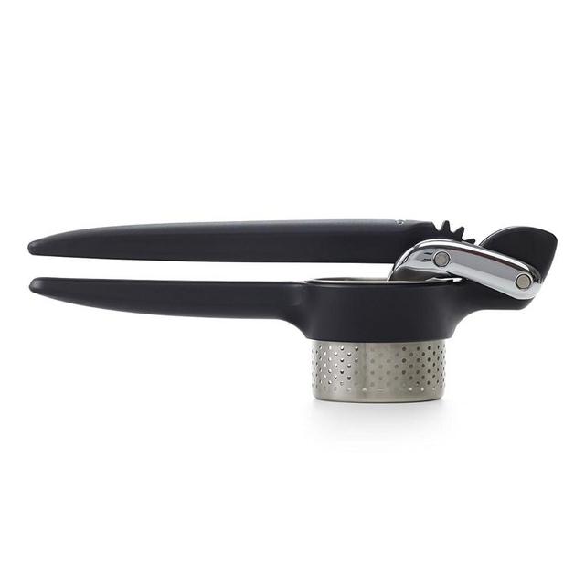 Chef'n Potato Ricer and Vegetable Ricer, Heavy Duty Press and Mash Kitchen Tool, Black