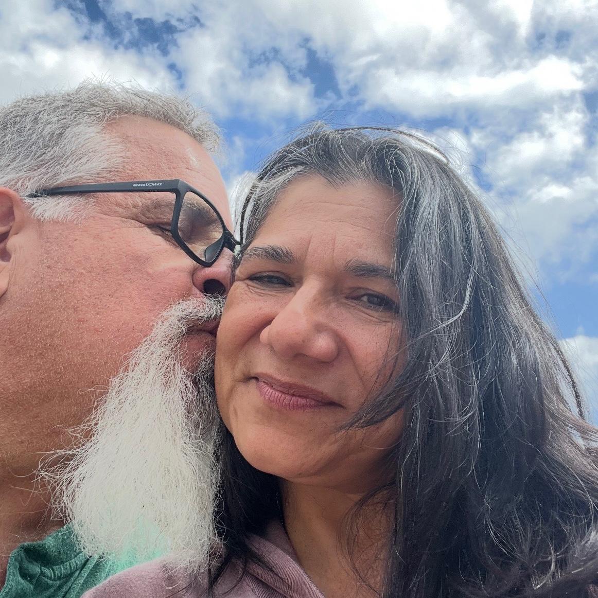 i love his kisses