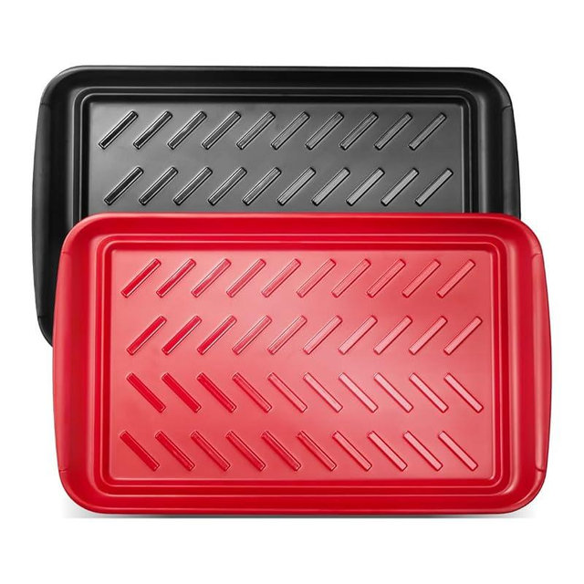 VEVOR Plastic Serving Trays, 2-Pack Grilling Prep and Serve Trays with Handles, 17x10.35 Inch Anti-Slip Melamine Food Tray, Ideal for BBQ, Kitchen, Cafeteria, Ottoman, Coffee Table, Black and Red