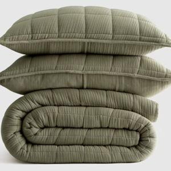 Organic Airy Gauze Box Quilt Set in Olive
