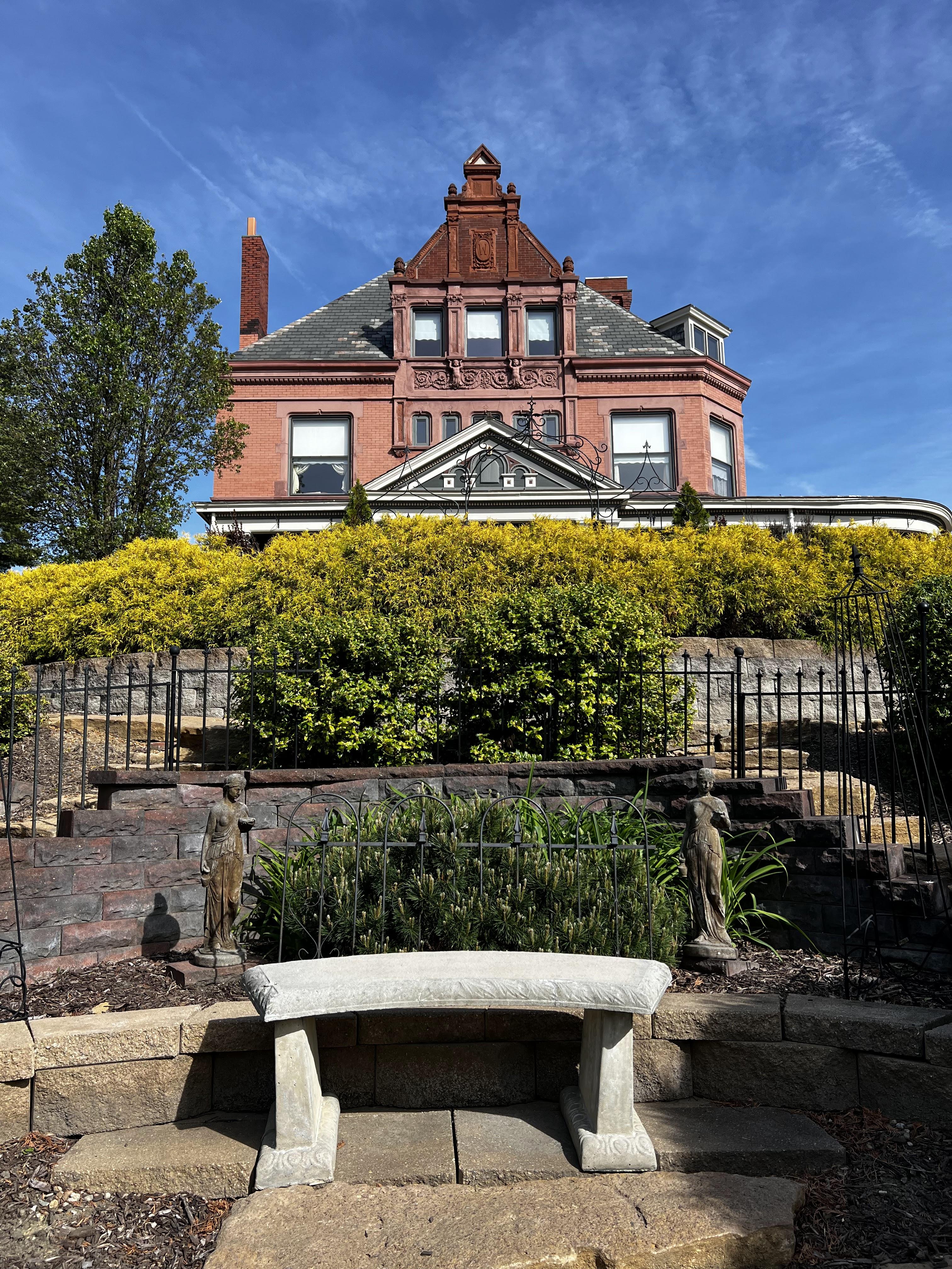 The Wedding Website of Celina Schmidt and Ian Sampson