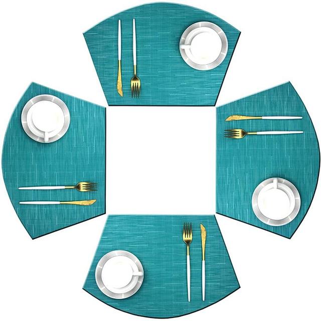 Bright Dream Wedge Shape Placemats for Round Dinner Table Woven Vinyl Non Slip Plastic Table Mats Set of 4（Blue）