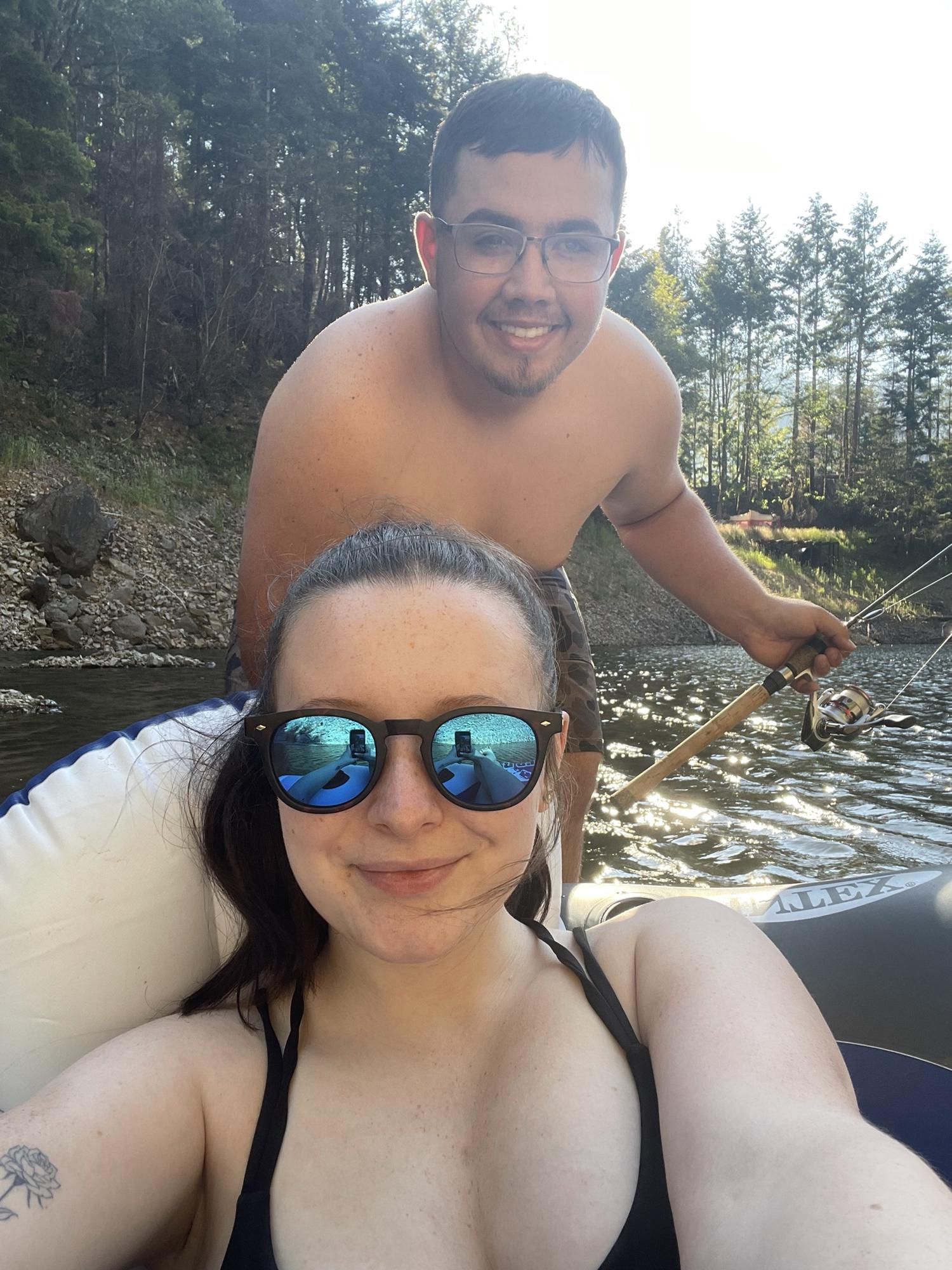 Dustin and Maya on a day trip to Detroit lake 2021