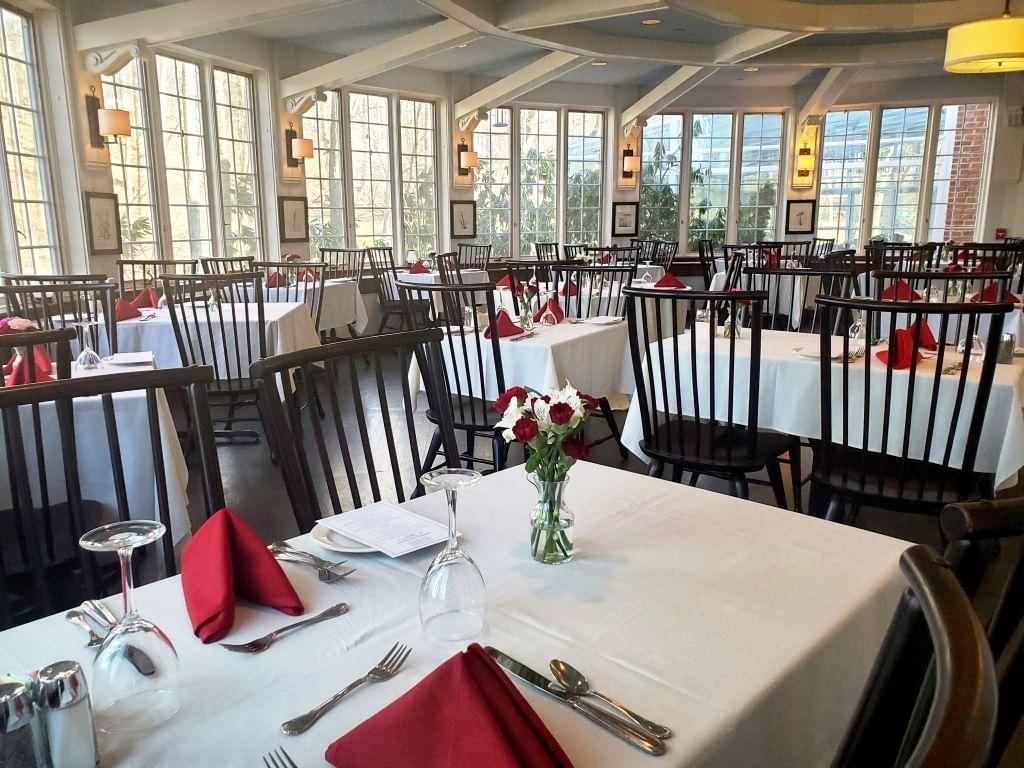 The Wedding Website of Emma Murphy and Owen Kramer