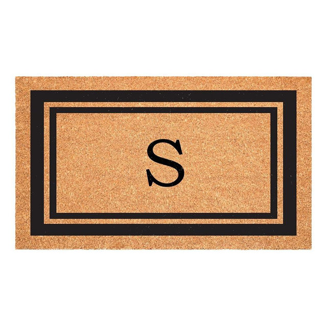 Calloway Mills 152962448 Black Border 24" x 48" Monogram Doormat (Letter S)