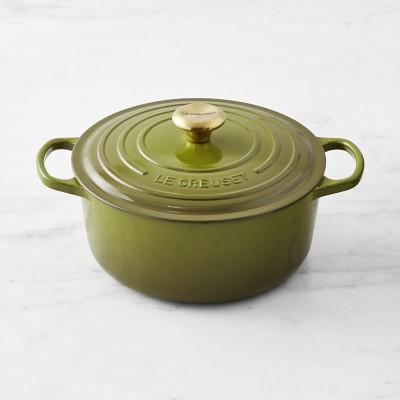 Le Creuset Signature Enameled Cast Iron Round Oven