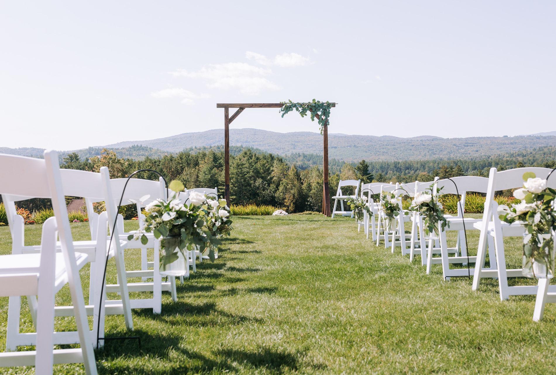 The Wedding Website of Shelby Lawson and Jake Berube