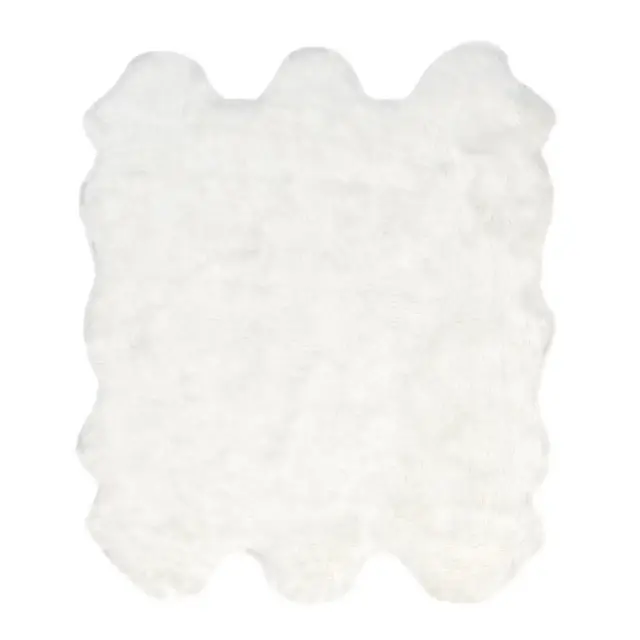 Nuloom Deonna Animal Print Shaped 5x6 Shag Indoor Area Rug for Living Room Bedroom Dining Room Nursery, White