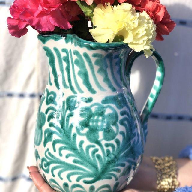 Pomelo Casa - MEDIUM pitcher with hand painted designs