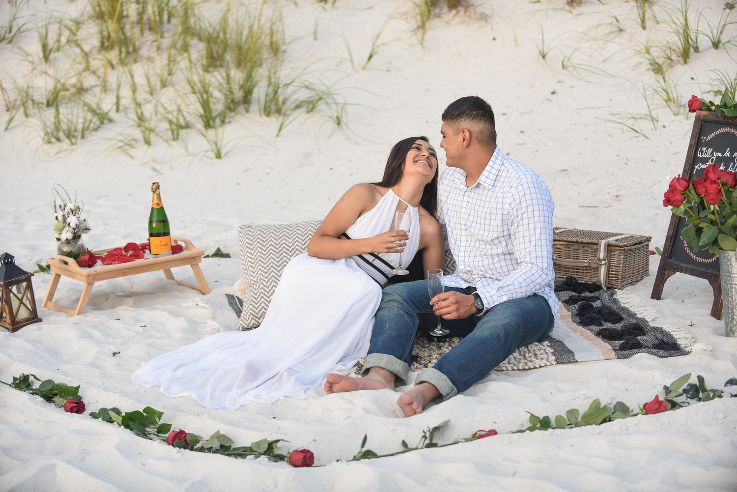 The Wedding Website of Gabriela Quintana and Abraham Muñoz