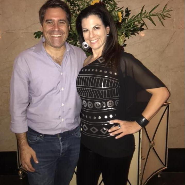 A fun night meeting Ben's high school besties in NYC!
