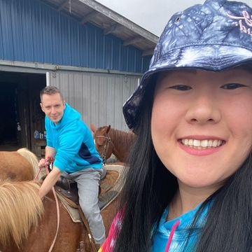 Robin's first time riding a horse in Deep Creek, Maryland! Robin wanted to be a horse girl until she saw how expensive it was!