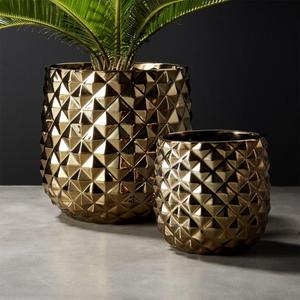 colada pineapple vases-planters