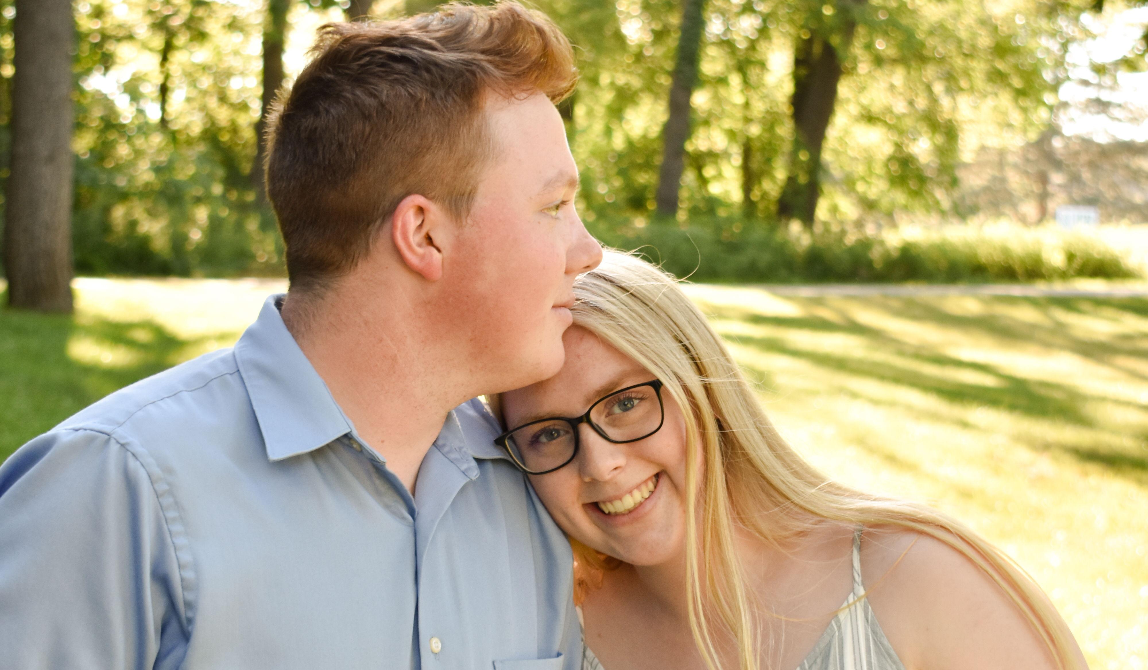 Connect With Lauren: Links To Her Websites - 1rkva3g