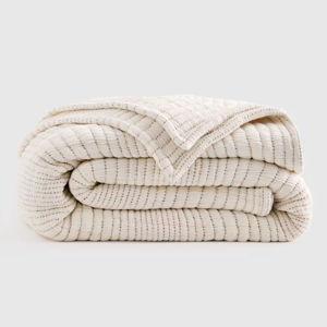 Organic Cotton Channel Stitch Coverlet - Color: Undyed, Full/Queen