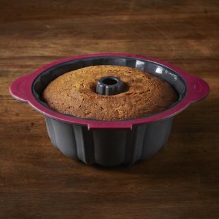 PRO Fluted Cake Pan